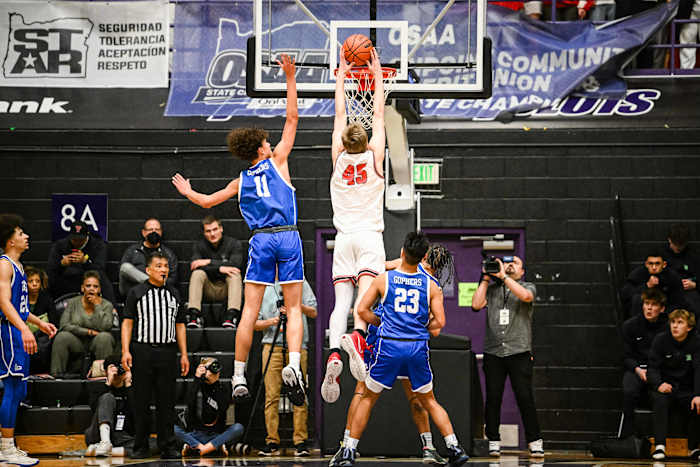 Lincoln Gresham 6A Oregon boys basketball quarterfinal Naji Saker -85